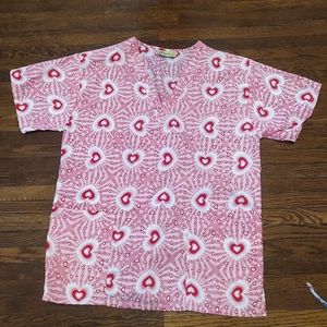 EUC Shana Scrubs heart scrub top